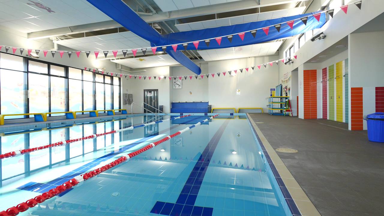 Learn How to Dive Like a Pro at Swimming Lessons in Mandurah